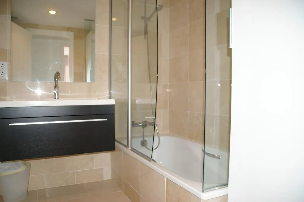 Apartamentos Centremar أولاستارتيت شقة