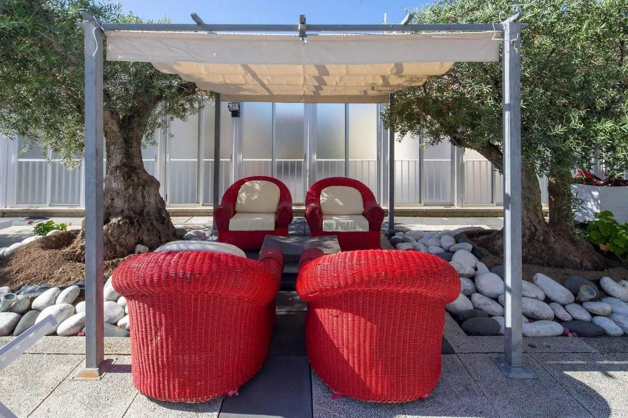 Apartamentos Centremar أولاستارتيت 0*,